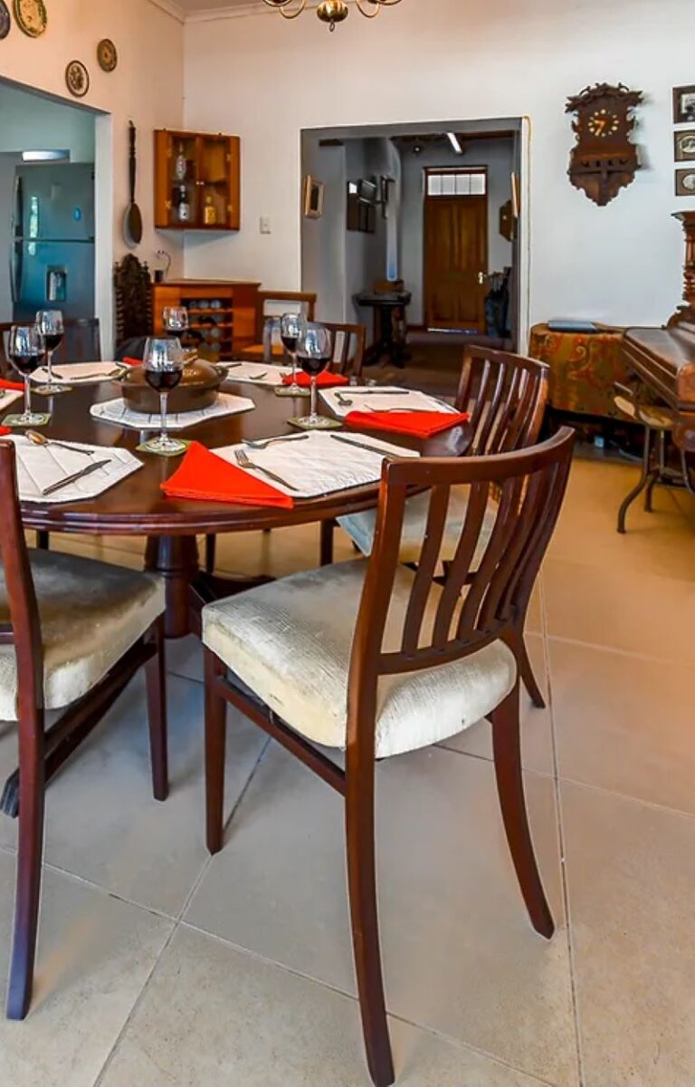 dining room 768x1200
